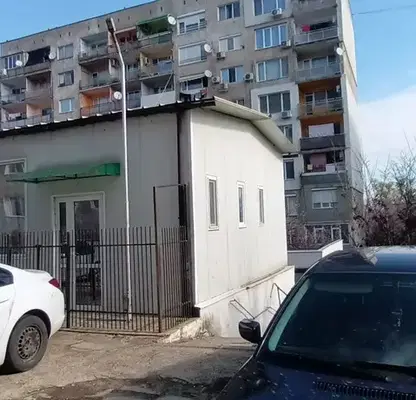 Снимка 4 — Магазин в Силистра, Изток