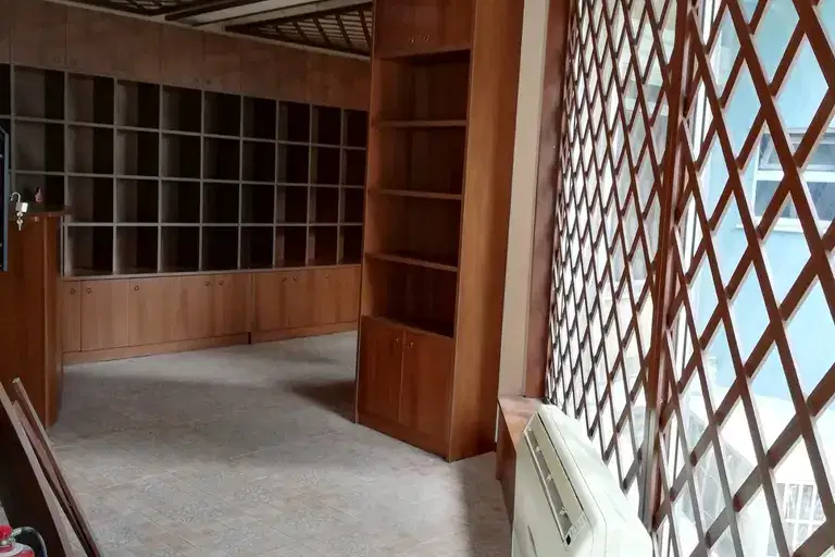 Магазин в София, Лозенец