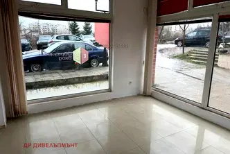 Магазин в София, Младост 1