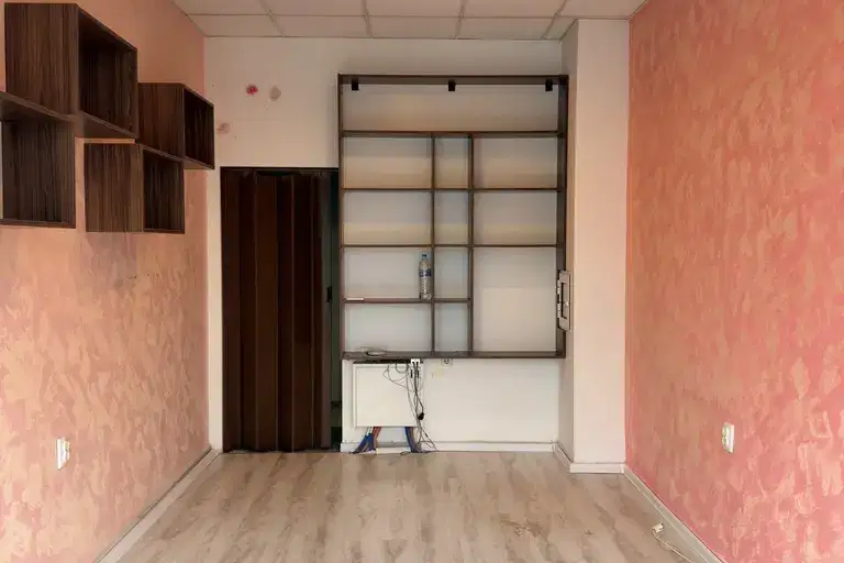 Shop in Sofiya, Ovcha Kupel 1