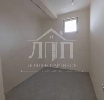 Снимка 4 — Магазин в Стара Загора, Железник - център