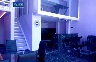 Магазин във Велико Търново, Център