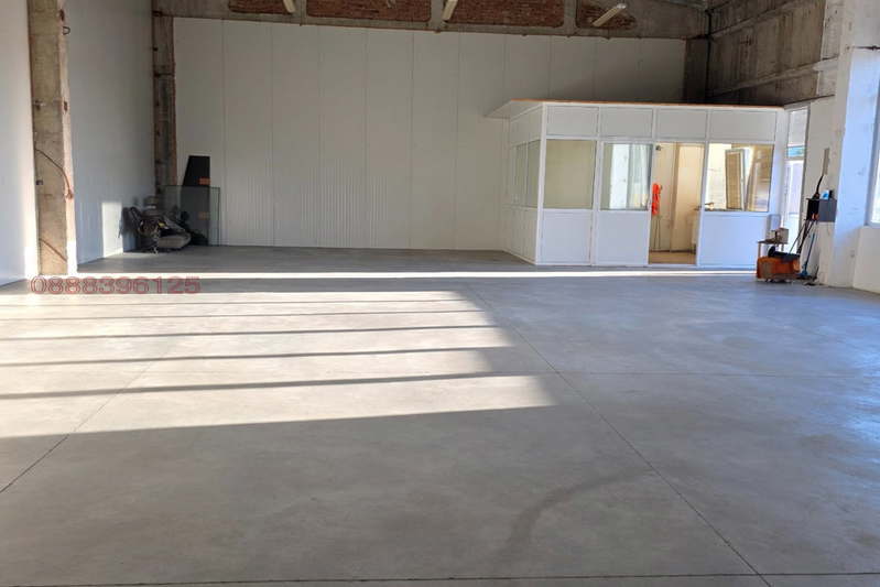 Warehouse in област София, Ботев
