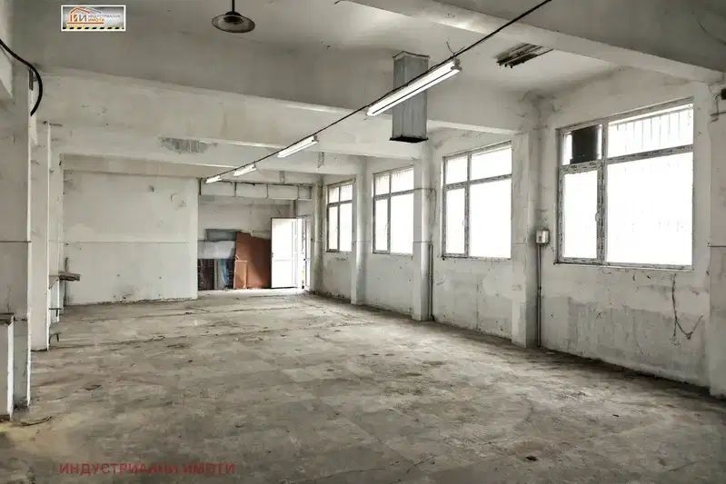 Warehouse in Plovdiv, Industrialna Zona - Yug