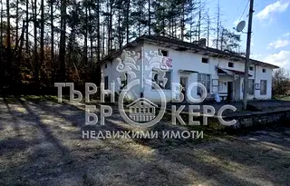 Склад в Габрово, с. Камещица