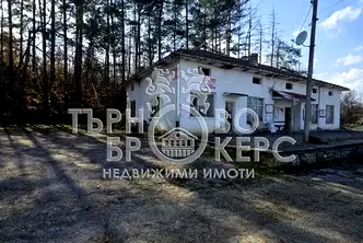 Склад в Габрово, с. Камещица