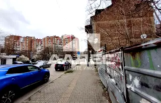 Склад в София, Център