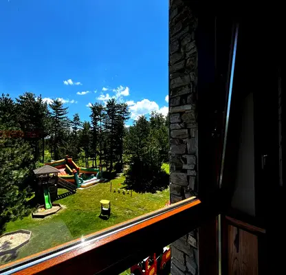 Снимка 3 — Тристаен апартамент с тераси в Банско, Pirin Golf & Country Club