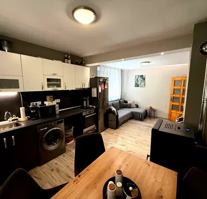 Photo 3 — 3-bedroom apartment in Oblast Pernik, Batanovci