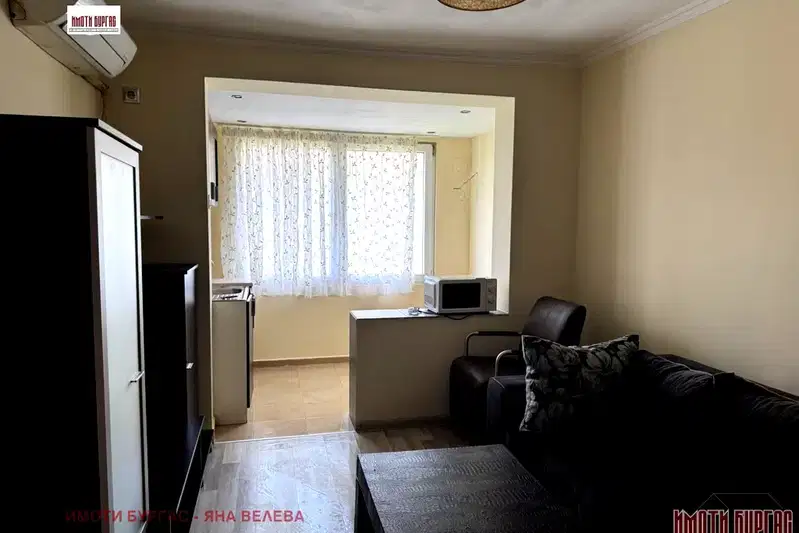 3-bedroom apartment in Burgas, Dolno Ezerovo