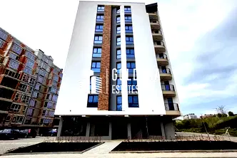Двустаен апартамент в Изгрев, Бургас с тераса