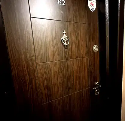 Снимка 5 — 3-стаен апартамент в ж.к. Изгрев, Бургас с два балкона