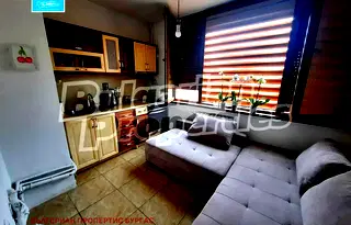 Тристаен апартамент с два балкона в Лазур, Бургас