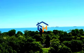 3-стаен апартамент с морска панорама в Лазур, Бургас