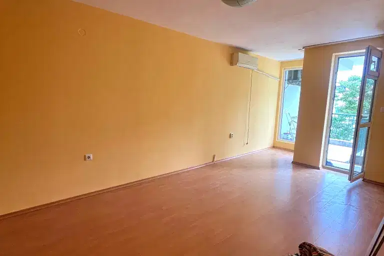 1-bedroom apartment in Burgas, Lazur