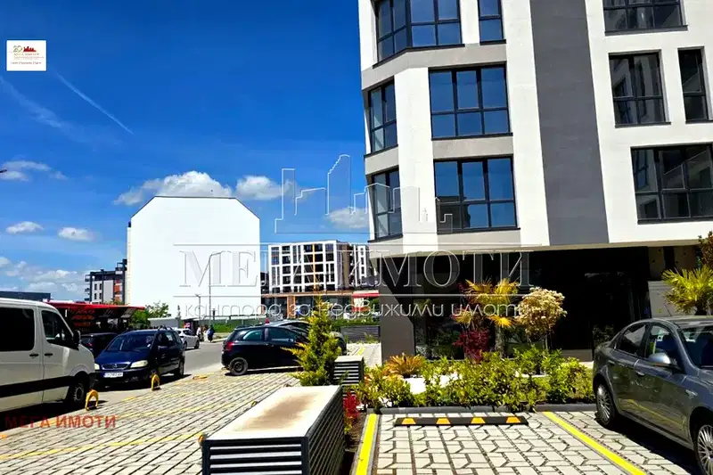 3-bedroom apartment in Burgas, Madika