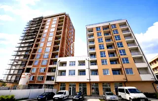Тристаен апартамент с две тераси в Меден рудник, Бургас