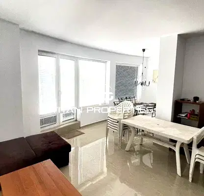 Photo 2 — 4-bedroom apartment in Burgas, Sarafovo