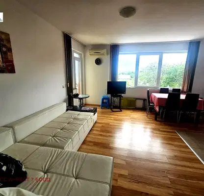 Photo 3 — Three-room apartment with two terraces in Byala, Varna region