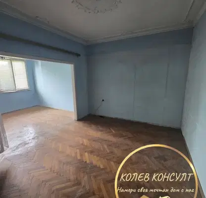 Снимка 5 — Тристаен апартамент в Хасково, Димитров