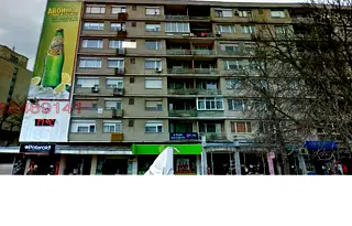 Тристаен апартамент в Добрич, Център