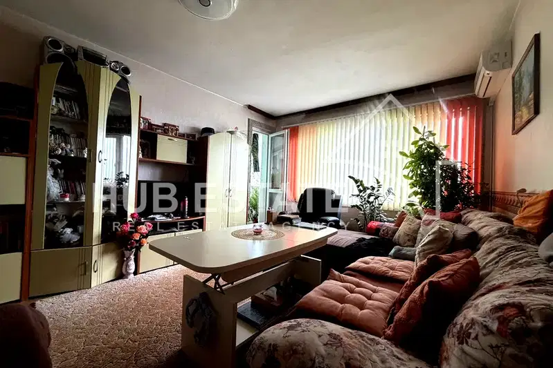 3-bedroom apartment in Dobrich, Dobrotica - Varnenska