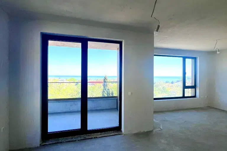 3-bedroom apartment in k.k. Chayka