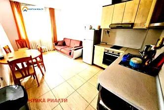 Тристаен апартамент в Бургас, к.к. Слънчев бряг