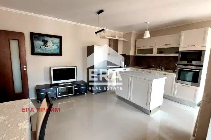 3-bedroom apartment in Sv.Sv. Konstantin I Elena