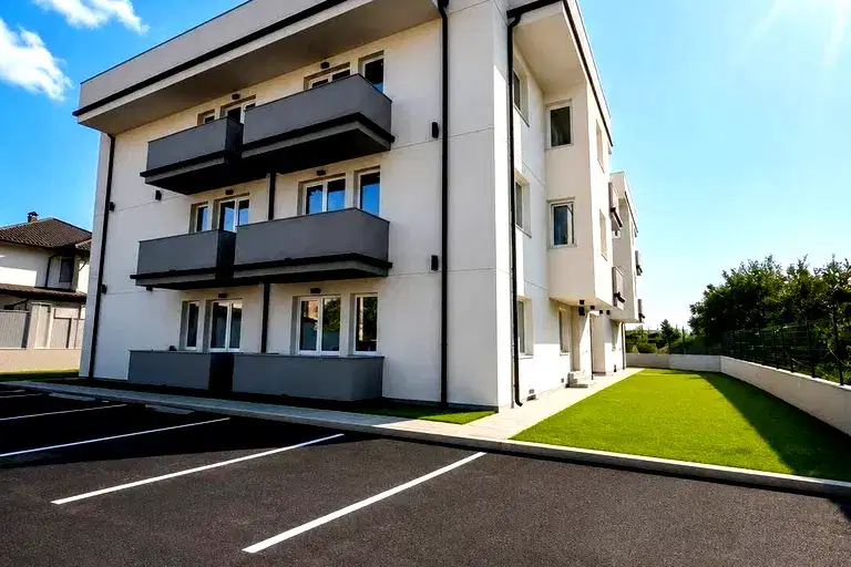 Тристаен апартамент в София, Костинброд