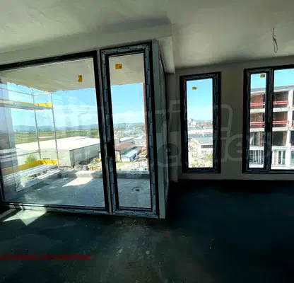 Photo 3 — 4-bedroom apartment in област София, Kostinbrod