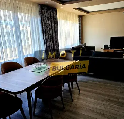 Photo 2 — 4-bedroom apartment in Kyrdjali, Centyr