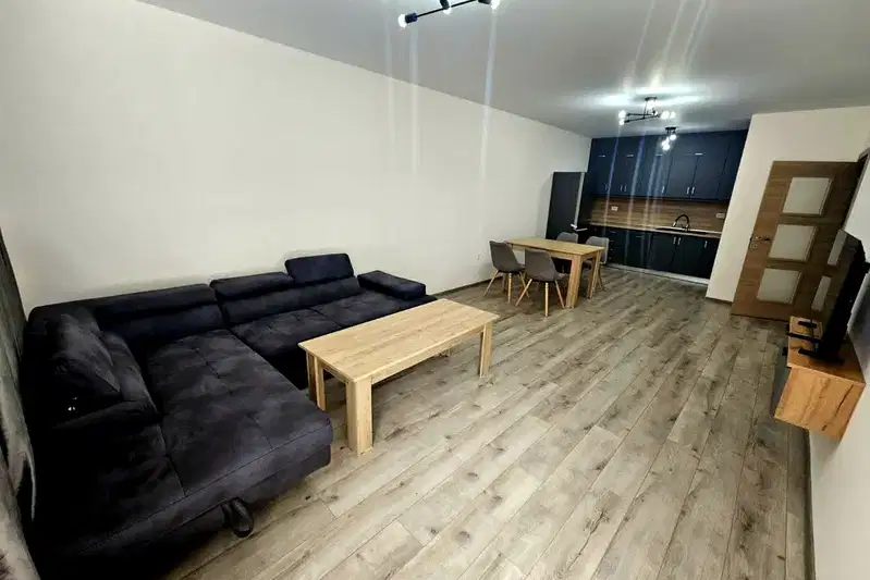 3-bedroom apartment in Kyrdjali, Centyr