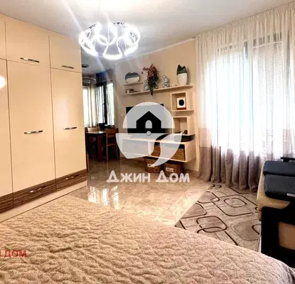 Снимка 4 — Едностаен апартамент в Бургас, Несебър