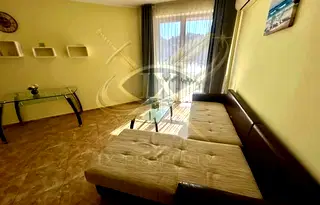 Тристаен апартамент в Бургас, Несебър