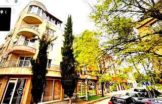 Тристаен апартамент в Пазарджик, Център