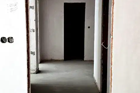 Тристаен апартамент в Пазарджик, Запад