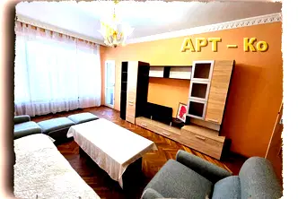 Тристаен апартамент в Перник, Център