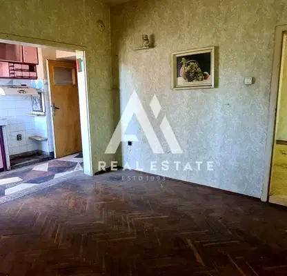 Снимка 2 — Тристаен апартамент в Плевен, Идеален център
