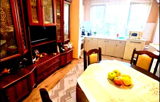 Многостаен апартамент в Плевен, Широк център