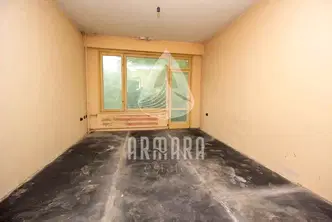 Тристаен апартамент в Гагарин, Пловдив с две тераси