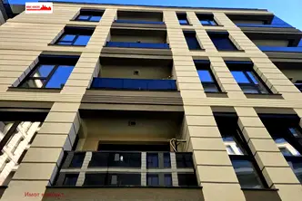 Тристаен апартамент с тераса в Гребна база, Пловдив