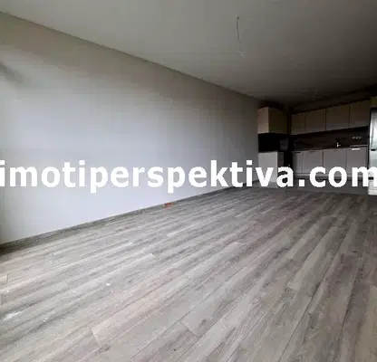 Снимка 3 — Двустаен апартамент в Кършияка с тераса и асансьор