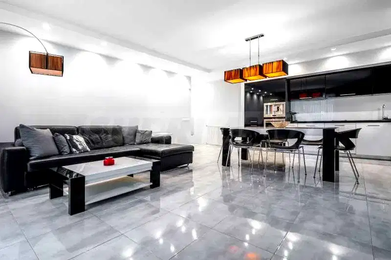 Three-room apartment with large terrace in Karshiyaka, Plovdiv