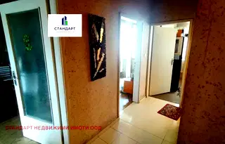 Тристаен апартамент с две тераси в Кършияка, Пловдив