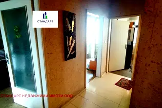 Тристаен апартамент с две тераси в Кършияка, Пловдив