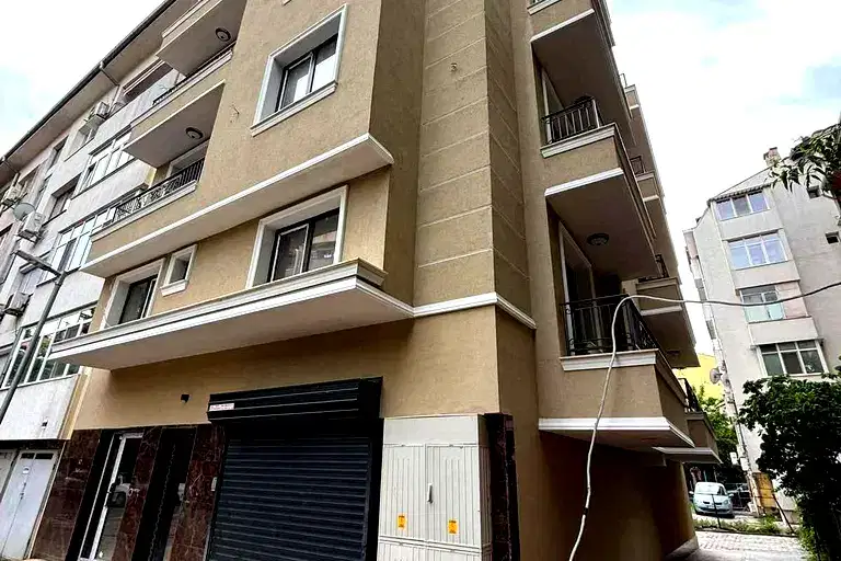3-bedroom apartment in Plovdiv, Mladejki Hylm
