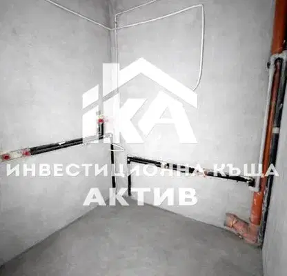 Снимка 4 — Двустаен апартамент в Остромила, Пловдив с тераса
