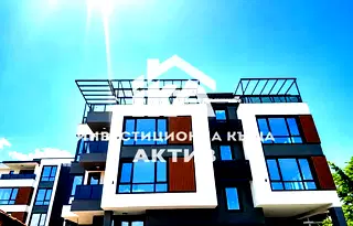 Просторен 4-стаен апартамент в Остромила, Пловдив с тераса