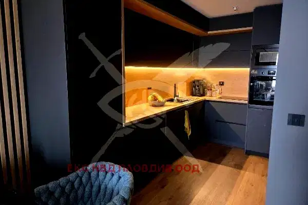 3-bedroom apartment in Plovdiv, Sydiiski